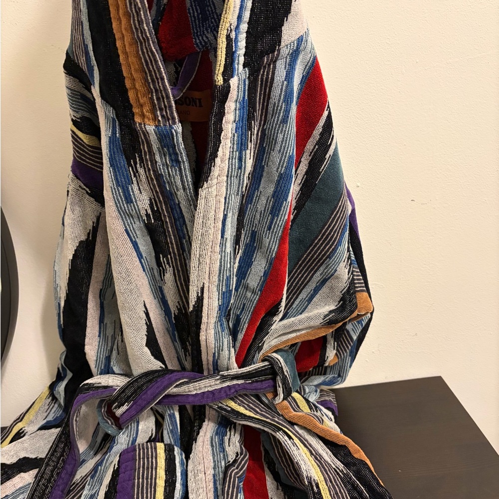 Missoni Hooded Robe with Box - Picture 6 of 6